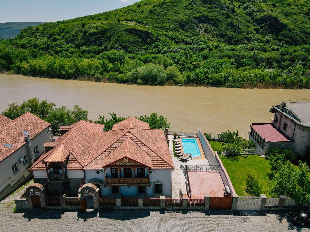 River Front Mtskheta room 4